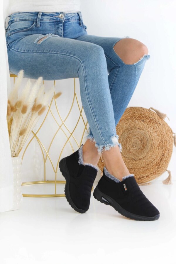 Ocieplane wsuwane sneakersy