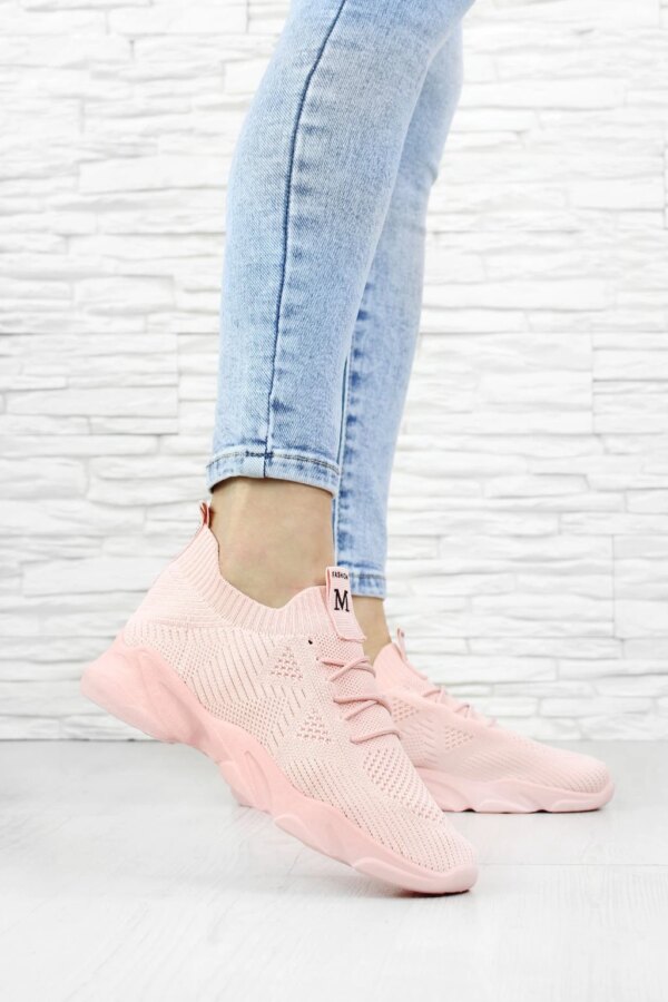 Różowe tenisówki skarpetkowe