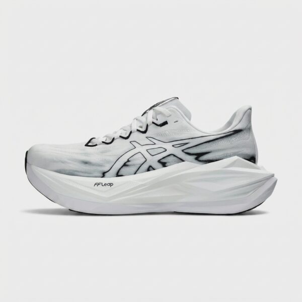Buty Asics SUPERBLAST 3 1013A177-100 Biało-Czarne