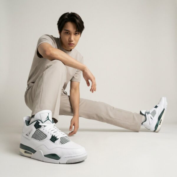 Buty Nike Air Jordan 4 Retro FQ8138-103 Biało-Zielono-Szare